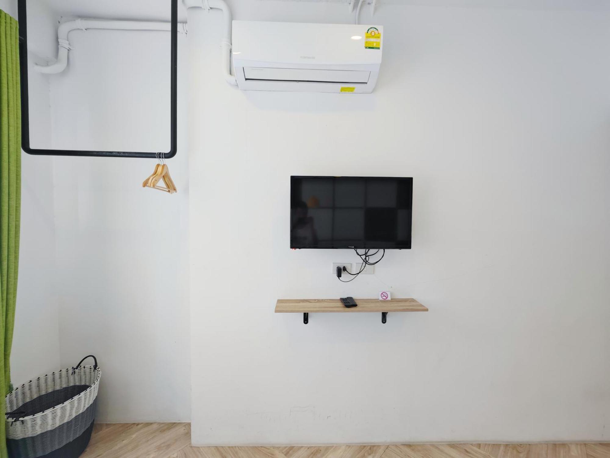 Ostay Asoke Bangkok Makkasan Ngoại thất bức ảnh