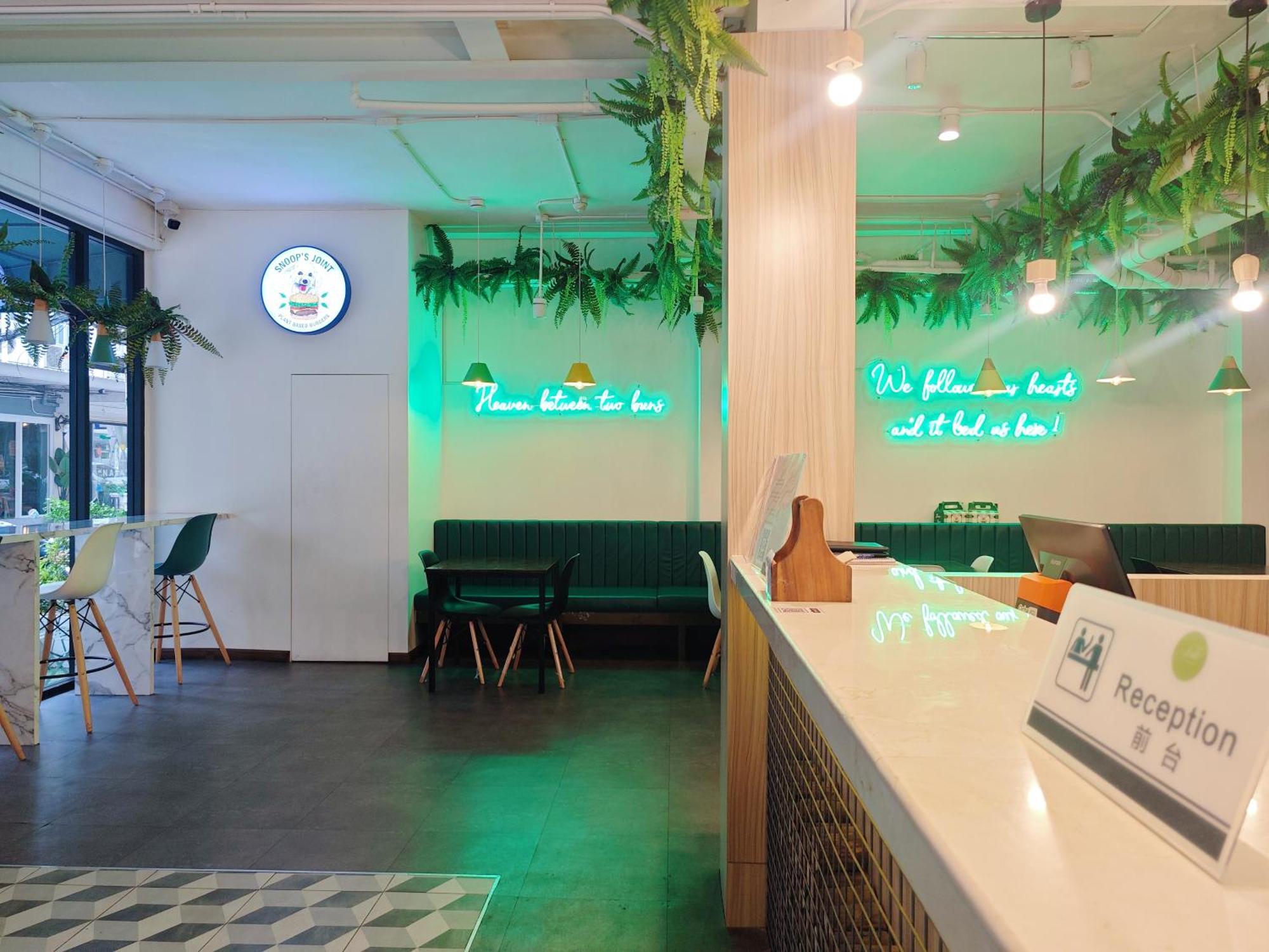 Ostay Asoke Bangkok Makkasan Ngoại thất bức ảnh