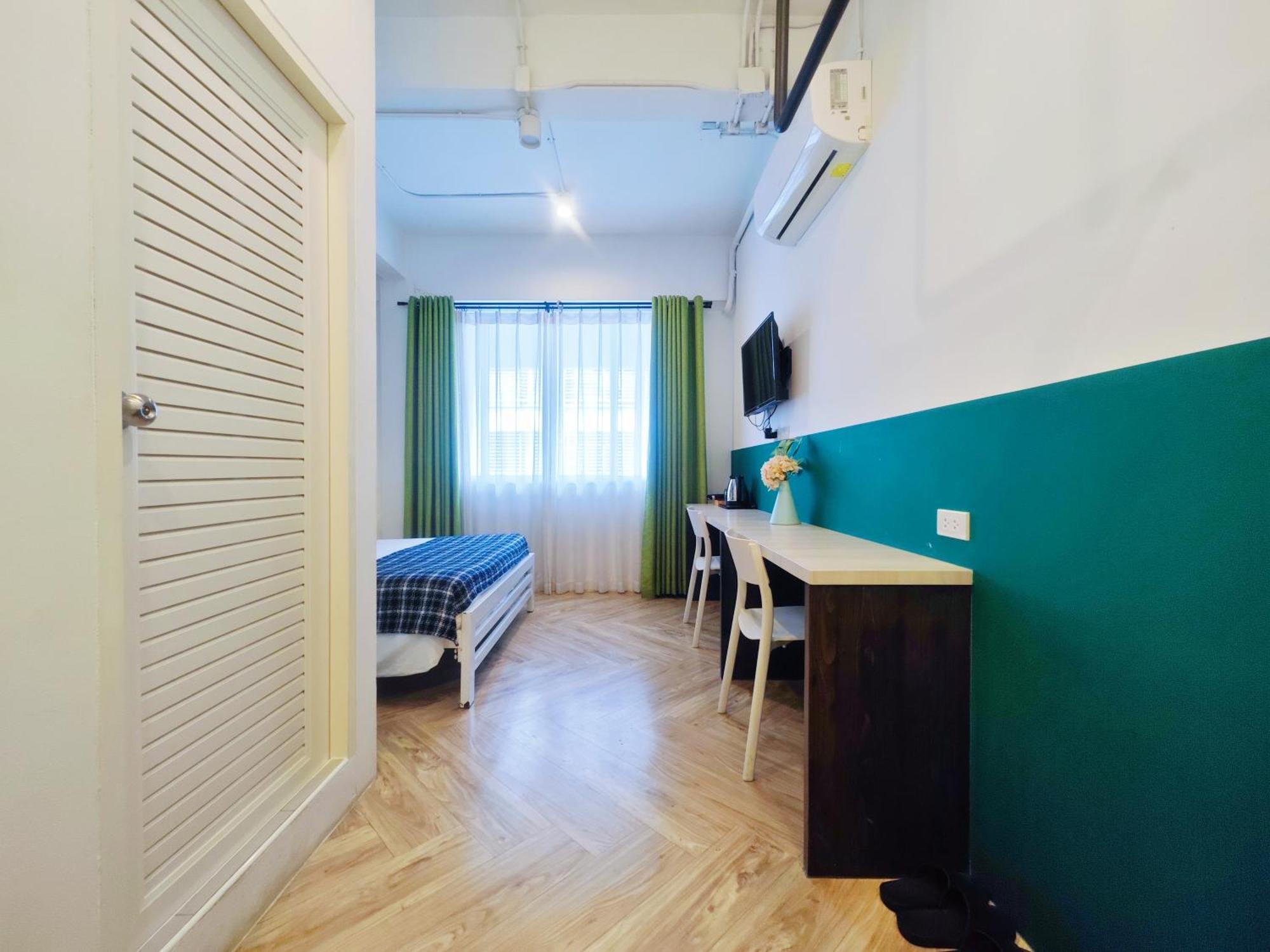 Ostay Asoke Bangkok Makkasan Ngoại thất bức ảnh